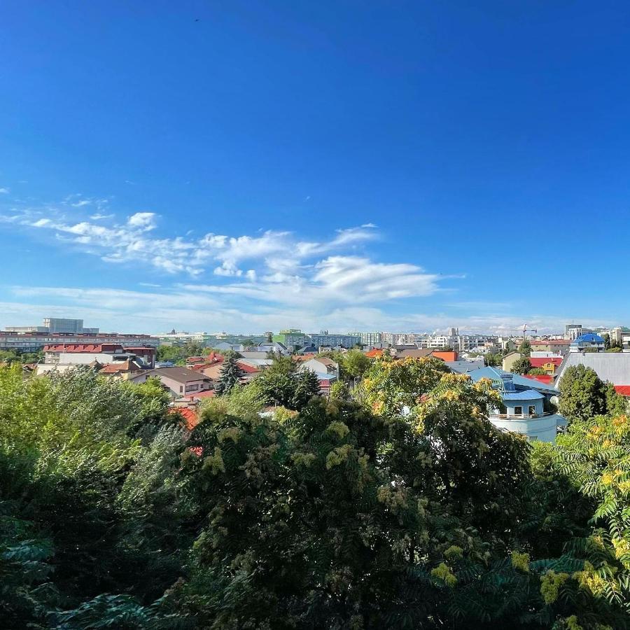 Studio L By Mrg Apartments Bucureşti Ngoại thất bức ảnh