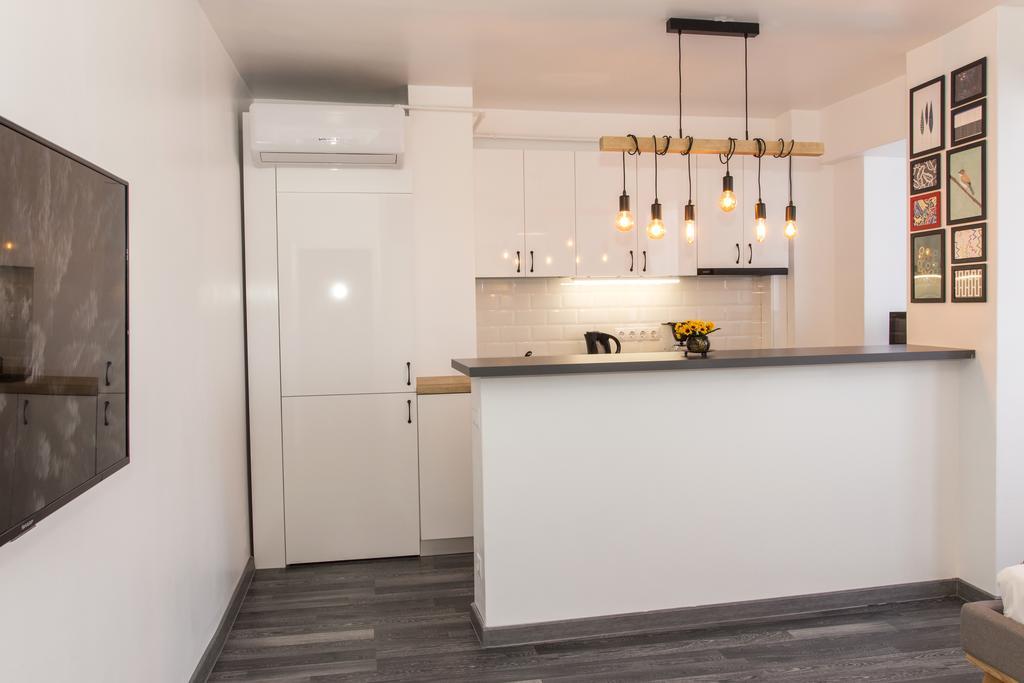 Studio L By Mrg Apartments Bucureşti Ngoại thất bức ảnh