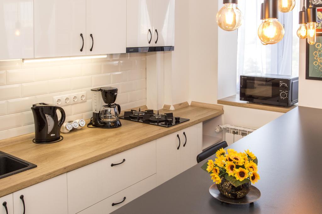 Studio L By Mrg Apartments Bucureşti Ngoại thất bức ảnh