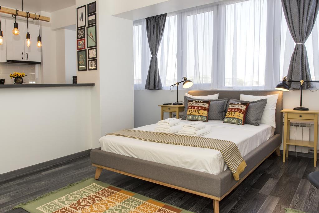 Studio L By Mrg Apartments Bucureşti Ngoại thất bức ảnh